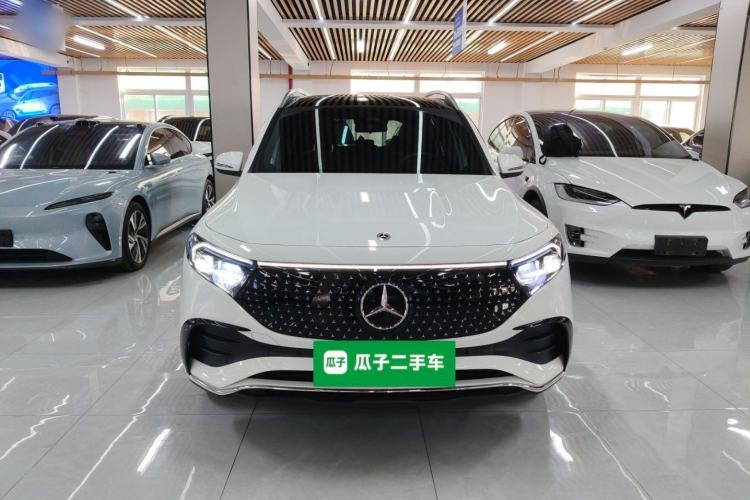 Used Mercedes-Benz EQB 2025 EQB 260 Front