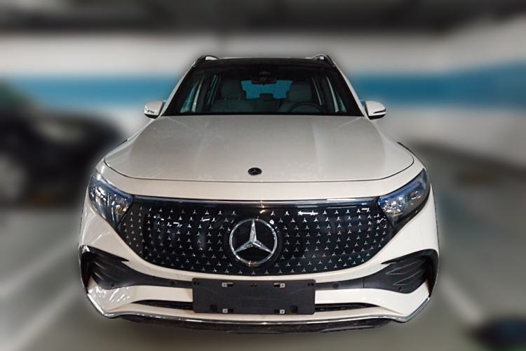 Used Mercedes-Benz EQB 2025 EQB 260 Front
