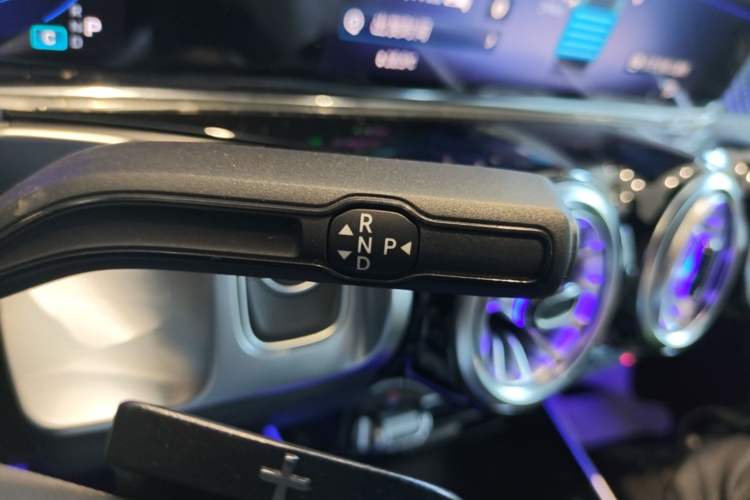 Used Mercedes-Benz EQB 2025 EQB 260 Gear Lever