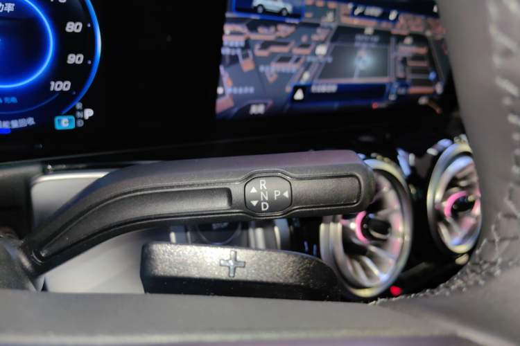 Used Mercedes-Benz EQB 2025 EQB 260 Gear Lever