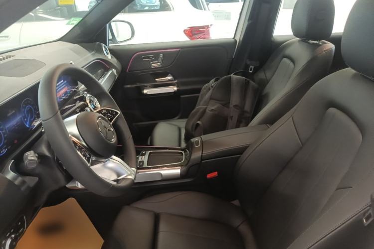 Used Mercedes-Benz EQB 2025 EQB 260 Left Front Seat