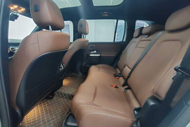 Used Mercedes-Benz EQB 2025 EQB 260 Left Rear Seat