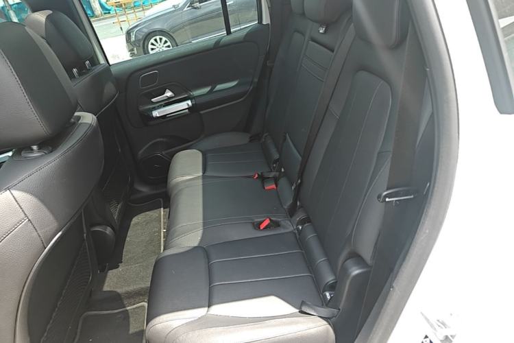 Used Mercedes-Benz EQB 2025 EQB 260 Left Rear Seat
