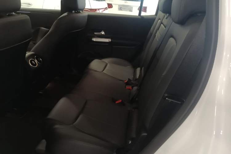 Used Mercedes-Benz EQB 2025 EQB 260 Left Rear Seat