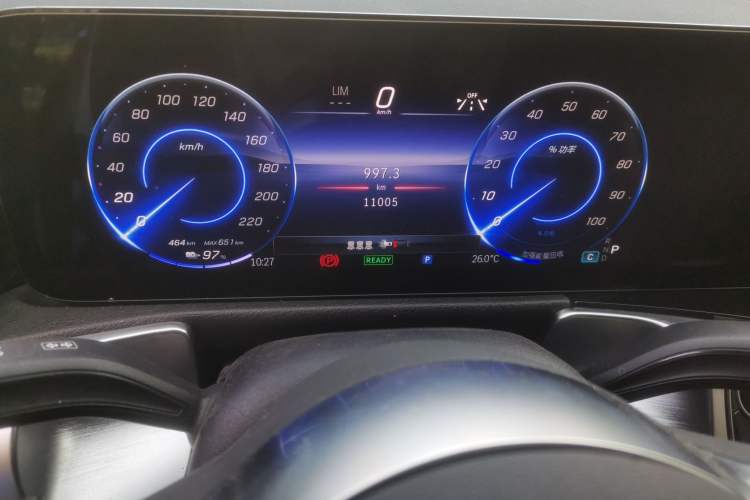 Used Mercedes-Benz EQB 2025 EQB 260 Odometer Close Up