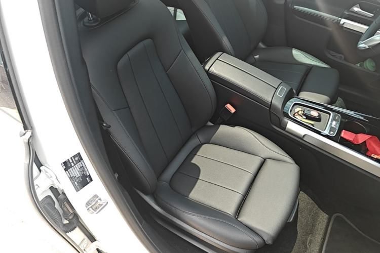 Used Mercedes-Benz EQB 2025 EQB 260 Right Front Seat