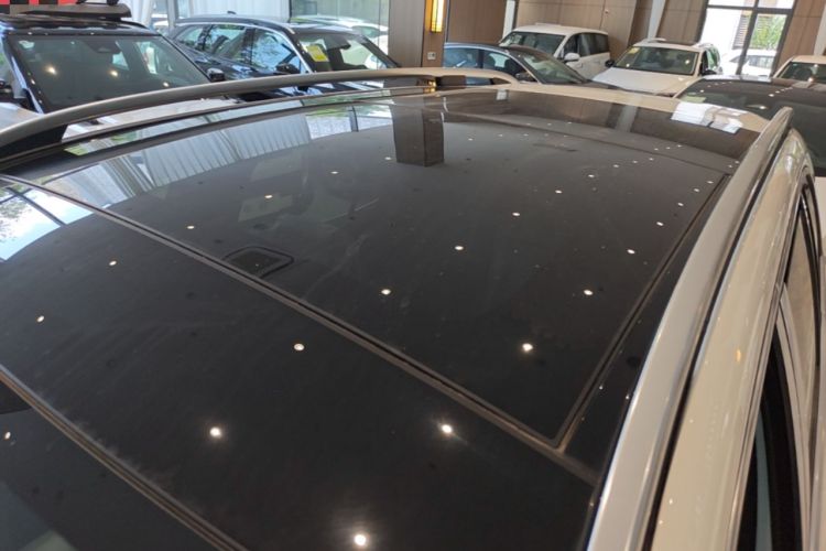 Used Mercedes-Benz EQB 2025 EQB 260 Roof