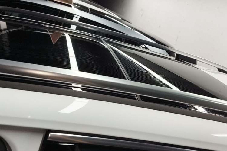 Used Mercedes-Benz EQB 2025 EQB 260 Roof