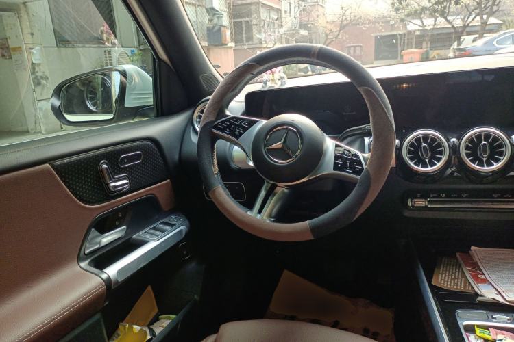 Used Mercedes-Benz EQB 2025 EQB 260 Steering Wheel