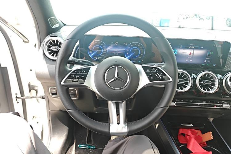 Used Mercedes-Benz EQB 2025 EQB 260 Steering Wheel