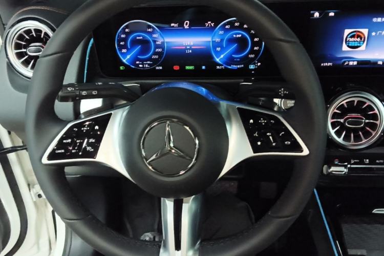 Used Mercedes-Benz EQB 2025 EQB 260 Steering Wheel