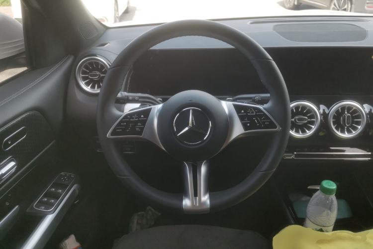 Used Mercedes-Benz EQB 2025 EQB 260 Steering Wheel