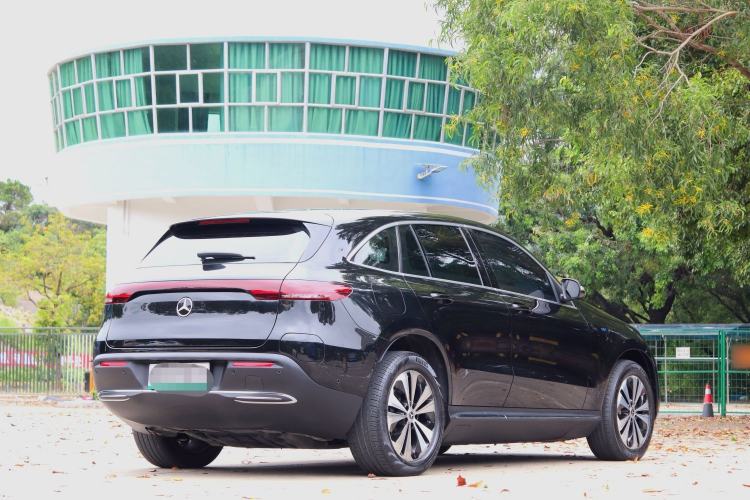 Used Mercedes-Benz EQC 2020 EQC 350 4MATIC Exterior 6