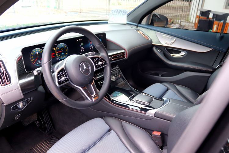 Used Mercedes-Benz EQC 2020 EQC 350 4MATIC Interior 1