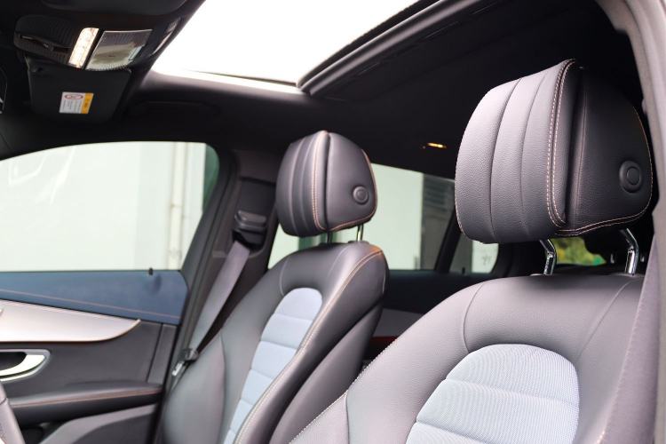 Used Mercedes-Benz EQC 2020 EQC 350 4MATIC Interior 4