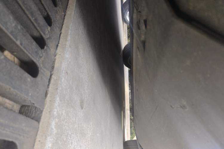 Used Mercedes-Benz EQC 2021 EQC 400 4MATIC Chassis Front Right