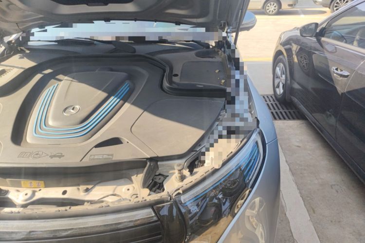Used Mercedes-Benz EQC 2021 EQC 400 4MATIC Engine Bay Left