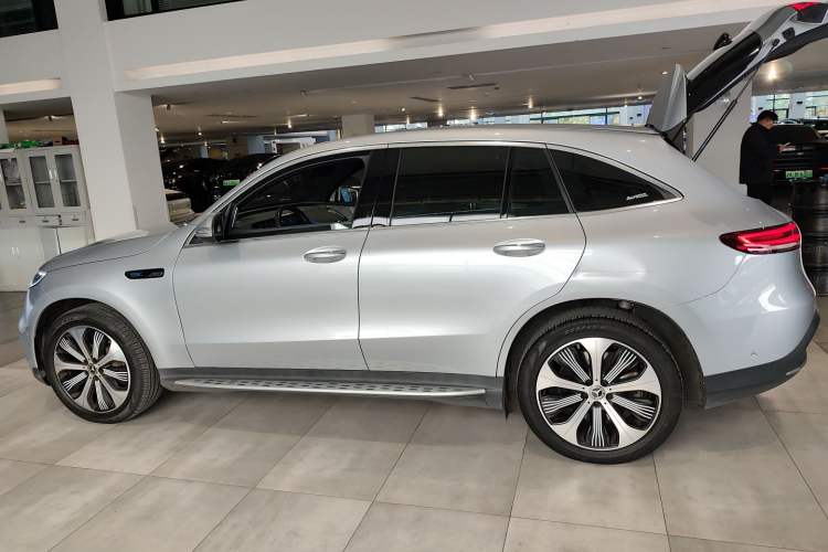 Used Mercedes-Benz EQC 2020 EQC 400 4MATIC Generation 1886 Limited Edition Exterior 3