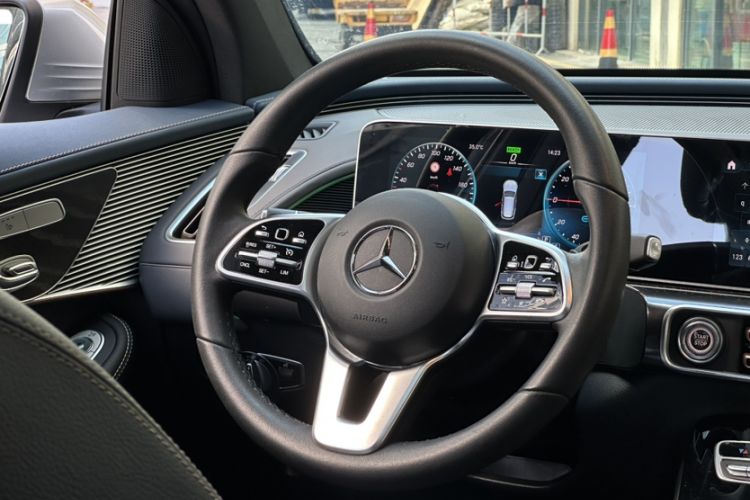 Used Mercedes-Benz EQC 2020 EQC 400 4MATIC Interior 3