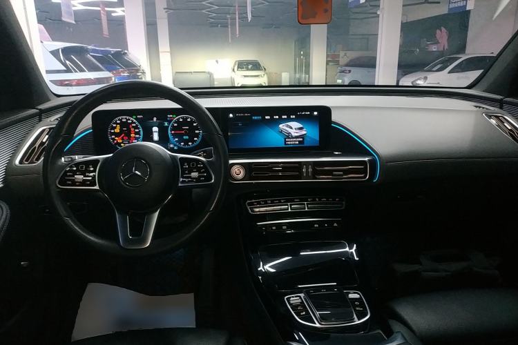 Used Mercedes-Benz EQC 2020 EQC 350 4MATIC Center Console