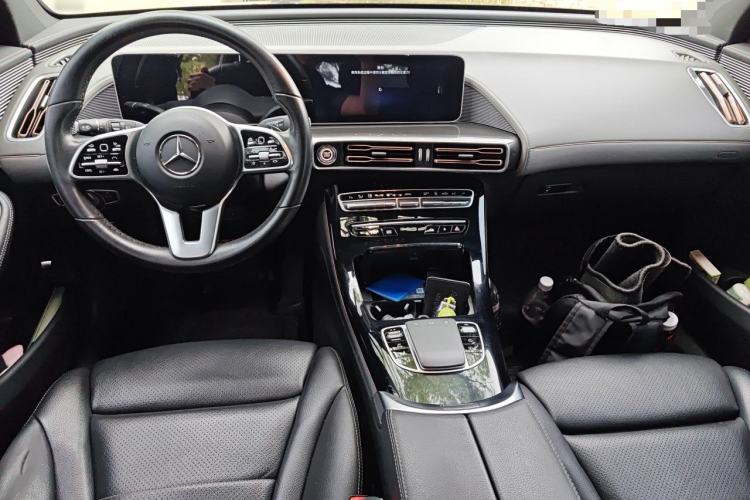 Used Mercedes-Benz EQC 2020 EQC 400 4MATIC Center Console