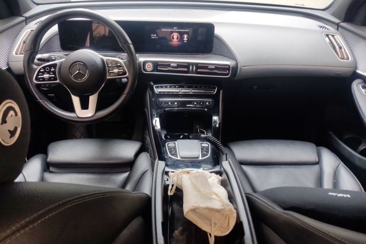 Used Mercedes-Benz EQC 2020 EQC 350 4MATIC Center Console
