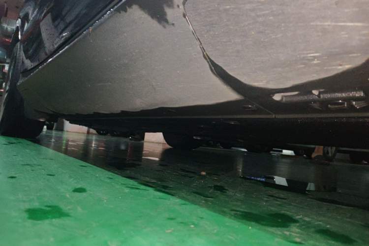 Used Mercedes-Benz EQC 2020 EQC 350 4MATIC Chassis Front Right