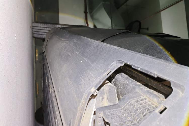Used Mercedes-Benz EQC 2020 EQC 350 4MATIC Chassis Rear Left