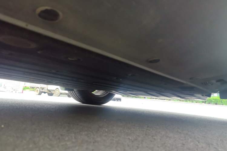 Used Mercedes-Benz EQC 2020 EQC 400 4MATIC Chassis Rear Left