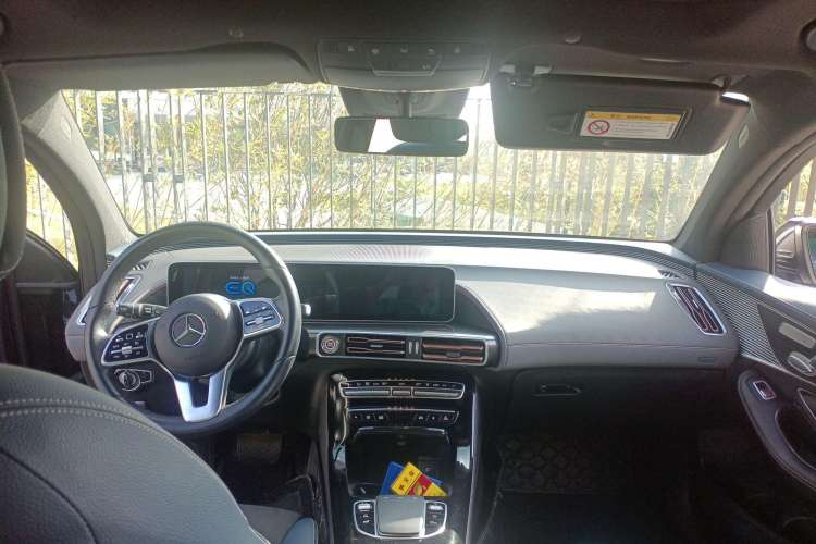 Used Mercedes-Benz EQC 2020 EQC 400 4MATIC Exterior 9