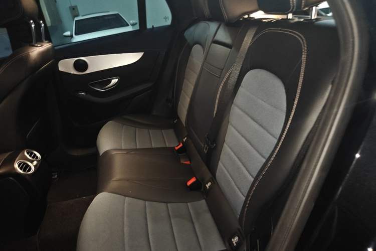 Used Mercedes-Benz EQC 2020 EQC 350 4MATIC Left Rear Seat