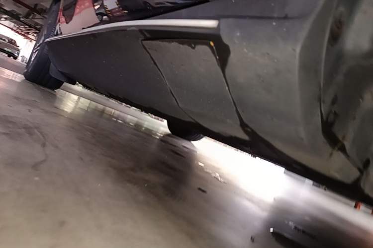 Used Mercedes-Benz EQC 2020 EQC 400 4MATIC Right Side Sill