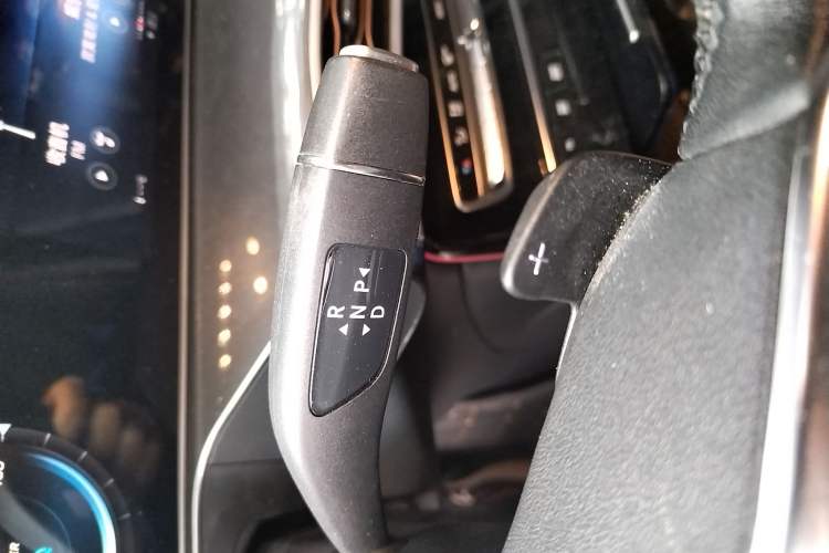 Used Mercedes-Benz EQC 2020 EQC 400 4MATIC Gear Lever