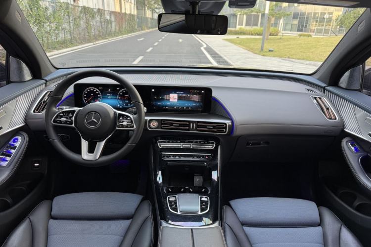 Used Mercedes-Benz EQC 2020 EQC 350 4MATIC Interior 3