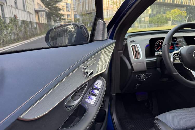 Used Mercedes-Benz EQC 2020 EQC 350 4MATIC Interior 6