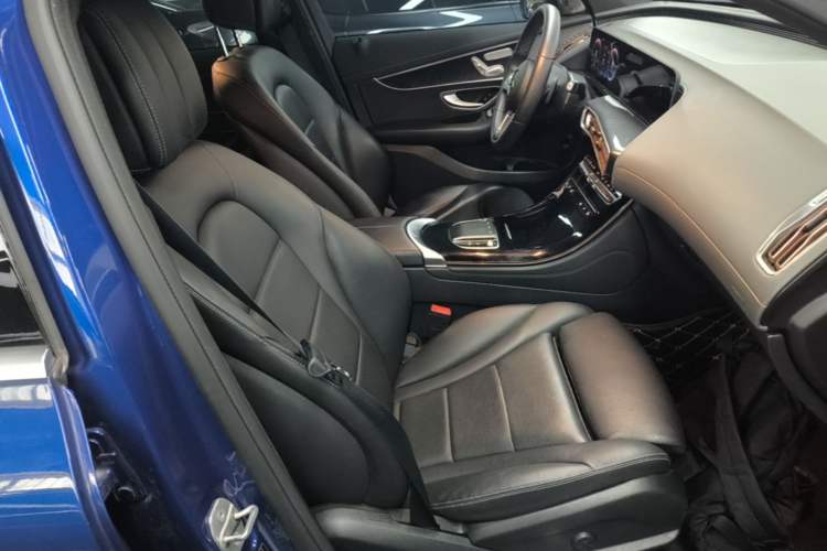 Used Mercedes-Benz EQC 2020 EQC 350 4MATIC Right Front Seat