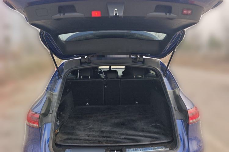 Used Mercedes-Benz EQC 2020 EQC 400 4MATIC Trunk