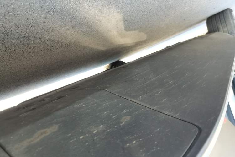 Used Mercedes-Benz EQC 2020 EQC 400 4MATIC Left Side Sill