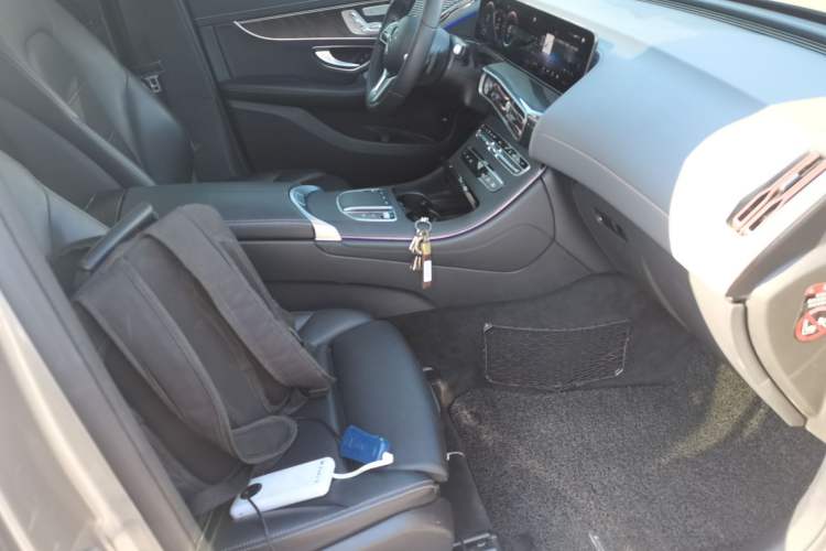 Used Mercedes-Benz EQC 2020 EQC 400 4MATIC Right Front Seat