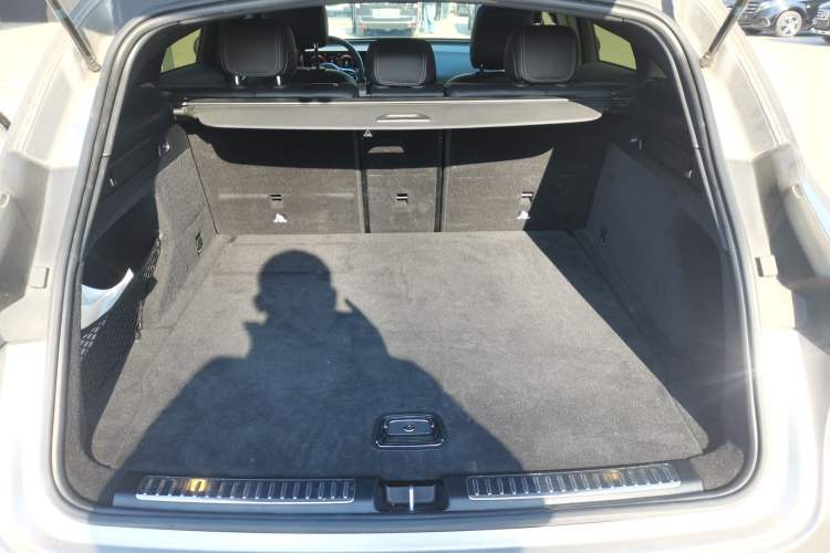 Used Mercedes-Benz EQC 2020 EQC 400 4MATIC Trunk