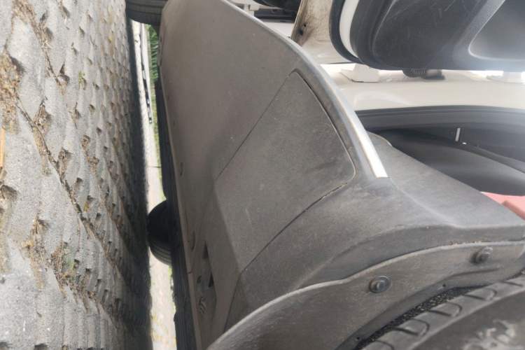 Used Mercedes-Benz EQC 2020 EQC 400 4MATIC Chassis Rear Left
