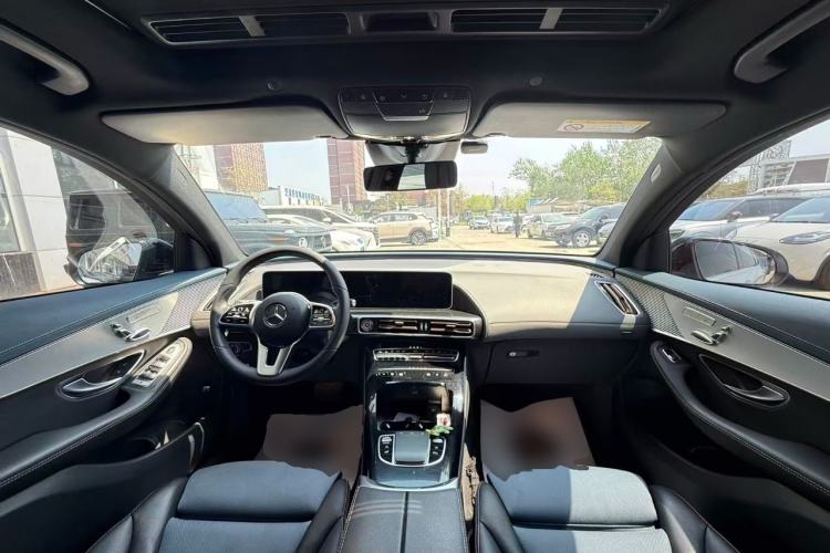 Used Mercedes-Benz EQC 2020 EQC 350 4MATIC Center Console