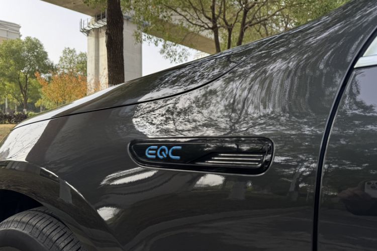 Used Mercedes-Benz EQC 2020 EQC 400 4MATIC Exterior 7