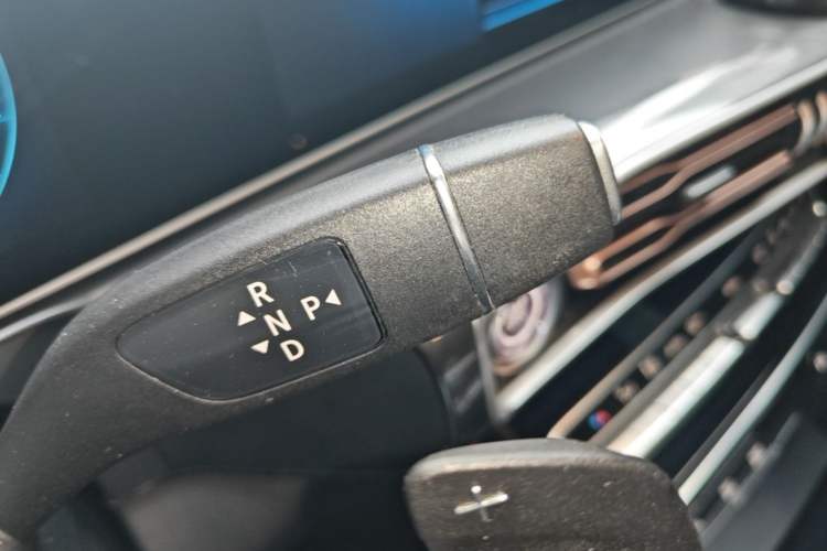 Used Mercedes-Benz EQC 2020 EQC 350 4MATIC Gear Lever