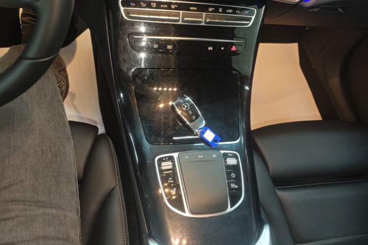 Used Mercedes-Benz EQC 2020 EQC 350 4MATIC Gear Lever