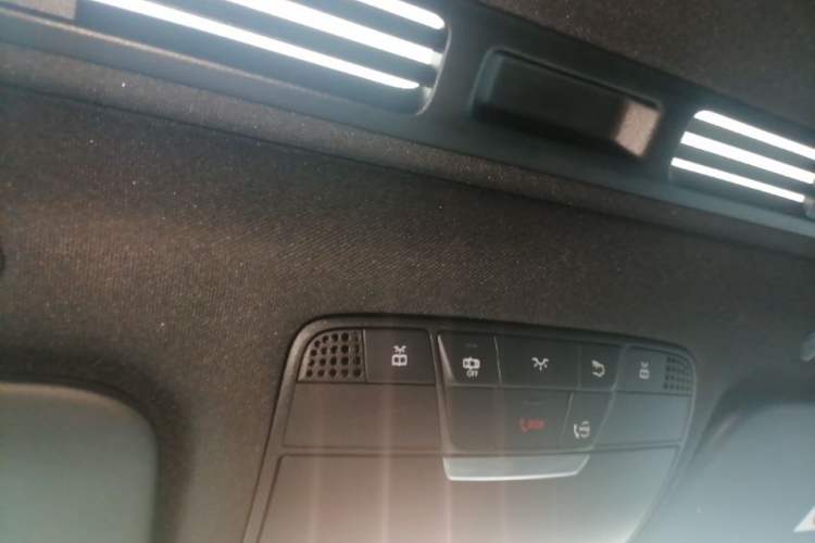 Used Mercedes-Benz EQC 2020 EQC 350 4MATIC Headliner