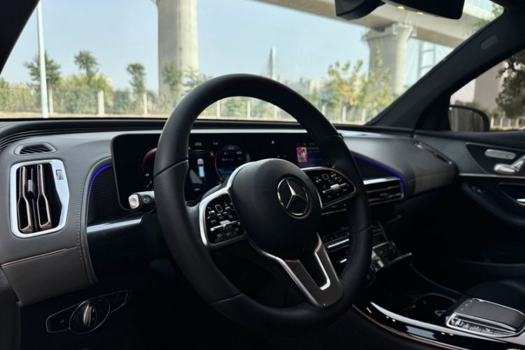 Used Mercedes-Benz EQC 2020 EQC 400 4MATIC Interior 2