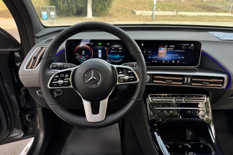 Used Mercedes-Benz EQC 2020 EQC 400 4MATIC Interior 3
