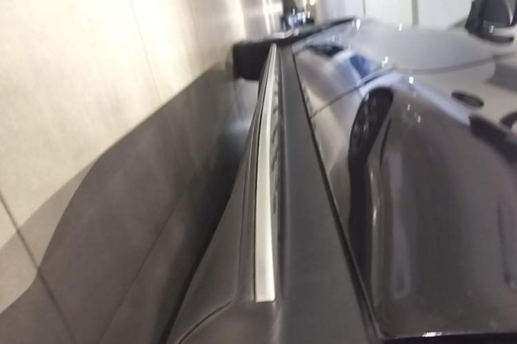Used Mercedes-Benz EQC 2020 EQC 400 4MATIC Left Side Sill