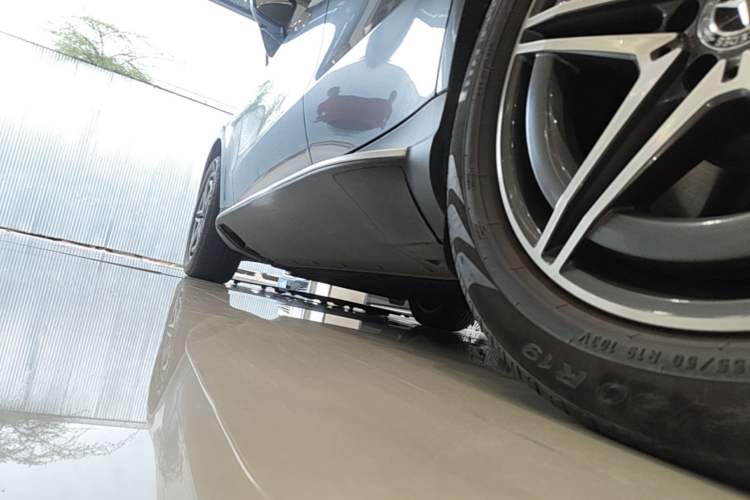 Used Mercedes-Benz EQC 2020 EQC 400 4MATIC Left Side Sill